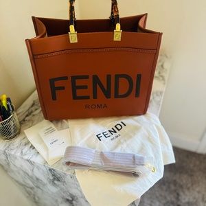 Fendi 👜 Tote